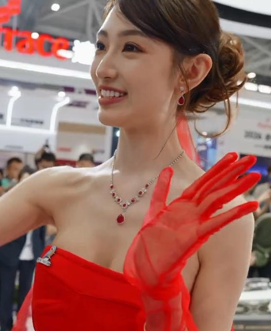 2026 深圳改装车展 珍妮 1