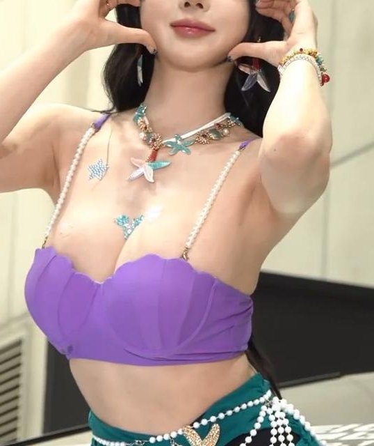 2025韩国改装车展新秀 Racing Model：반하리(Hari Ban)